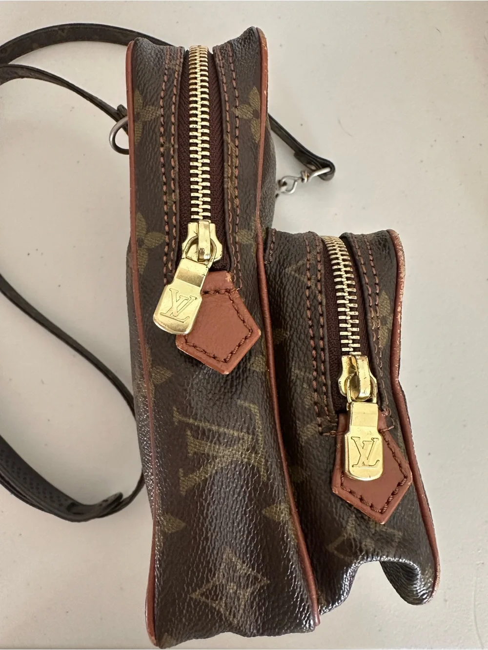 Louis Vuitton Brown Monogram Canvas Messenger Crossbody